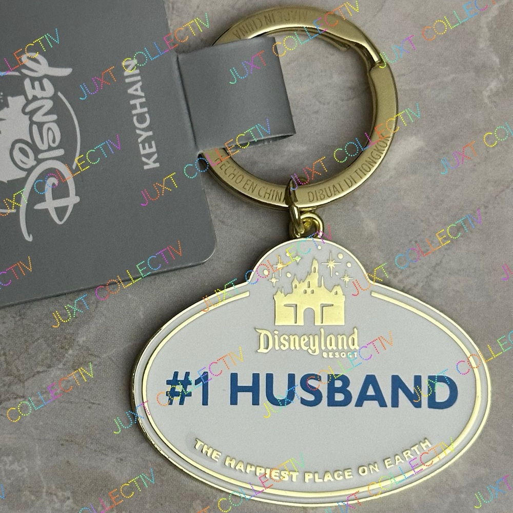 NWT Disneyland Name Tag #1 Husband Keychain